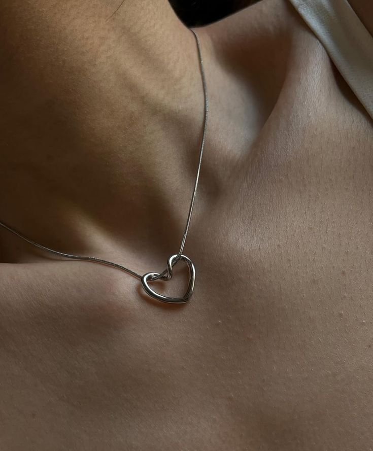  collier en acier inoxydable neuf