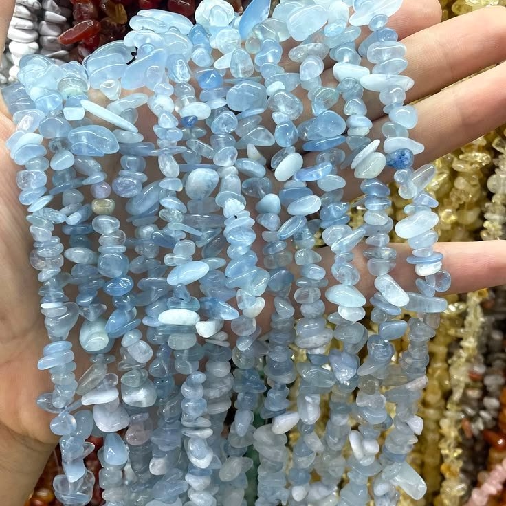 Aigue marine / aquamarine pierre originale chips