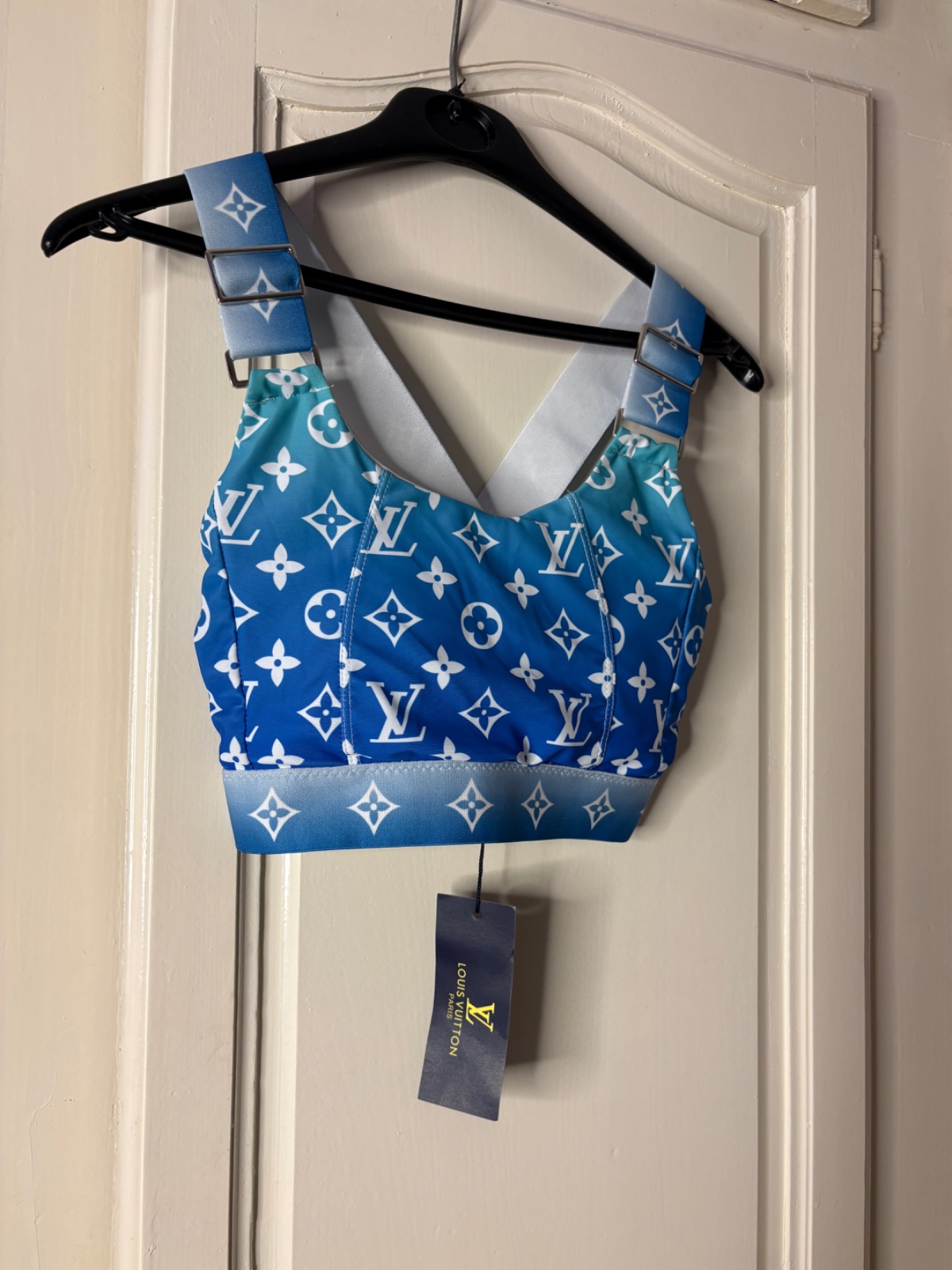 Top LV