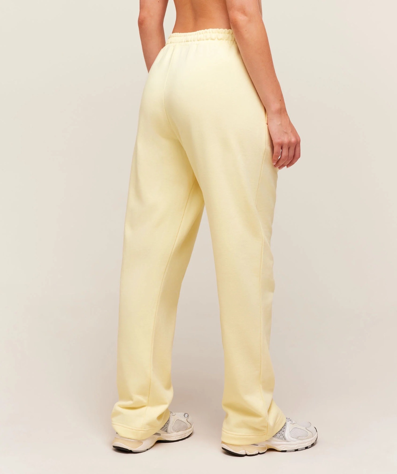 Jogger butter yellow