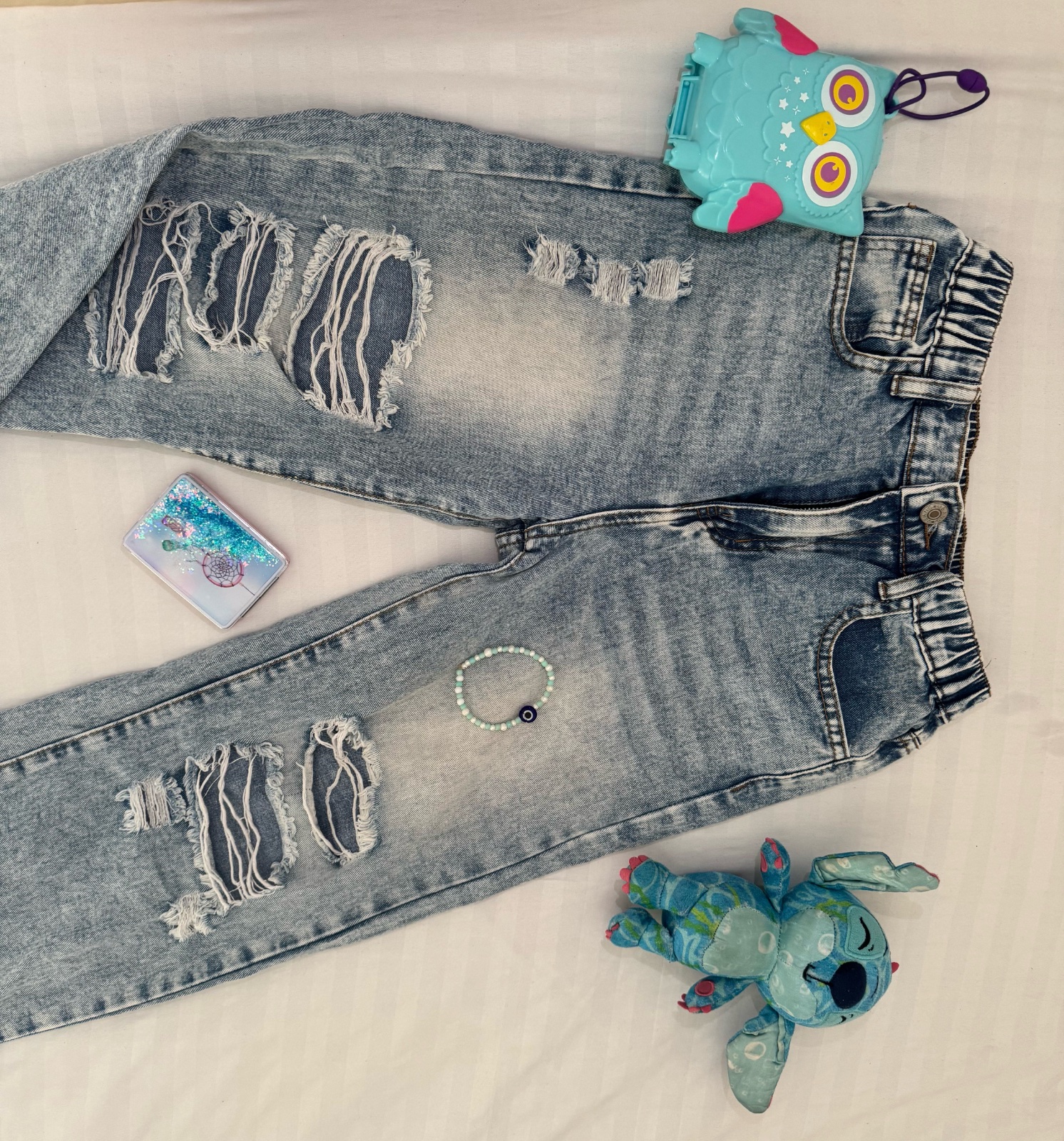 ✨ Jean tendance déchiré bleu clair – Style fashion & comfy ✨🩵