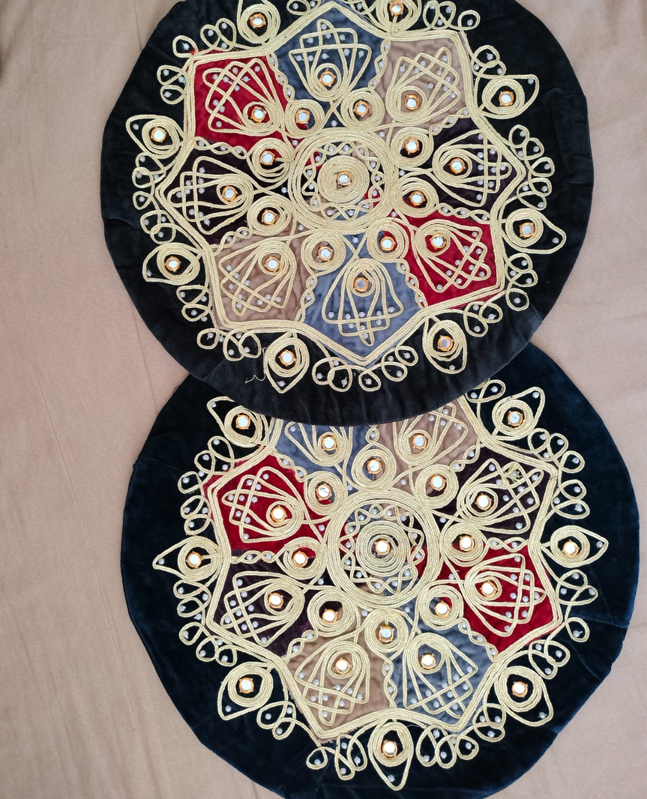 LOT 2 Coussins ☘️☘️☘️ broderie 