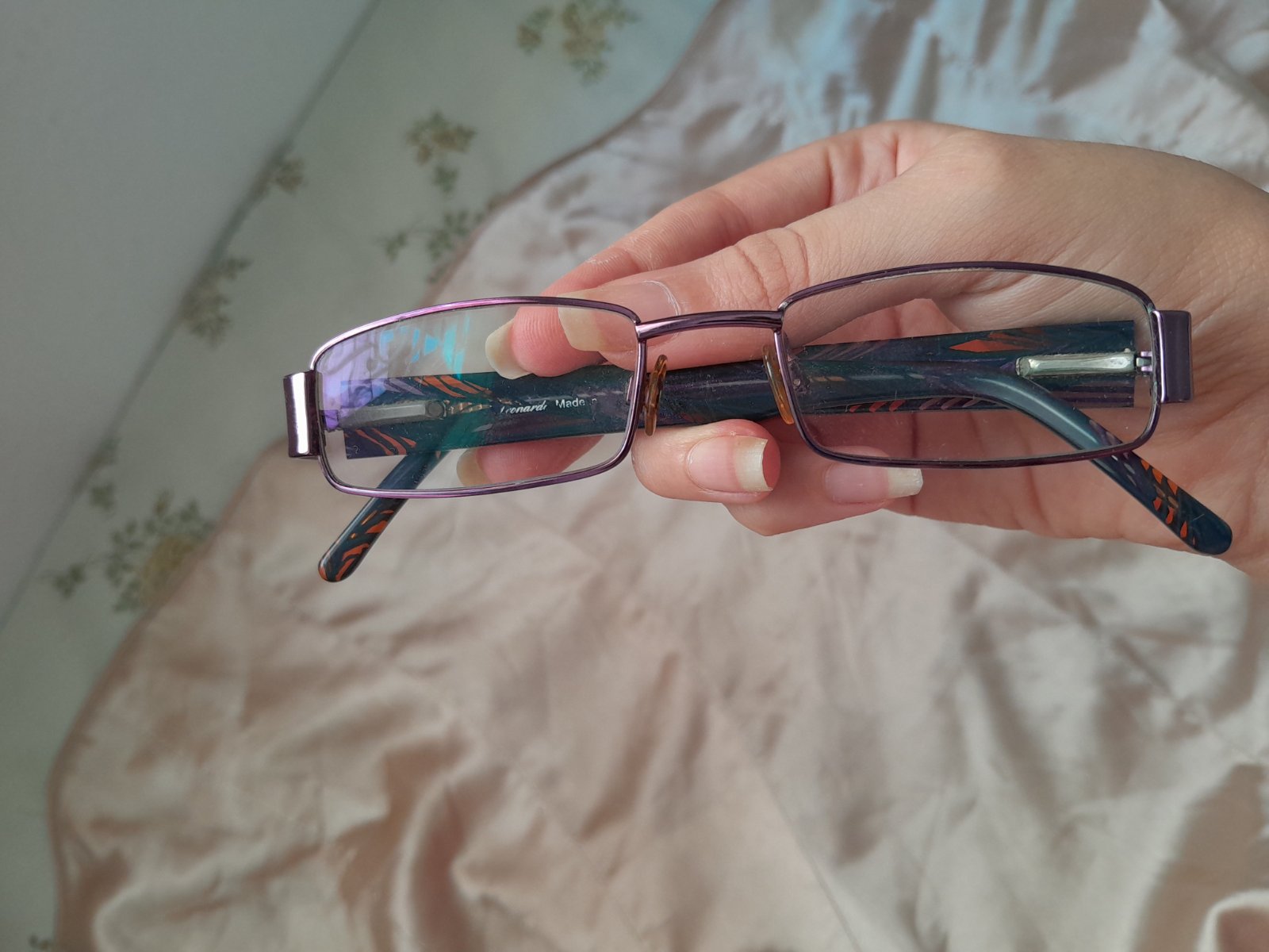 Lunette rectangulaire violette Leonard avec branches imprimées