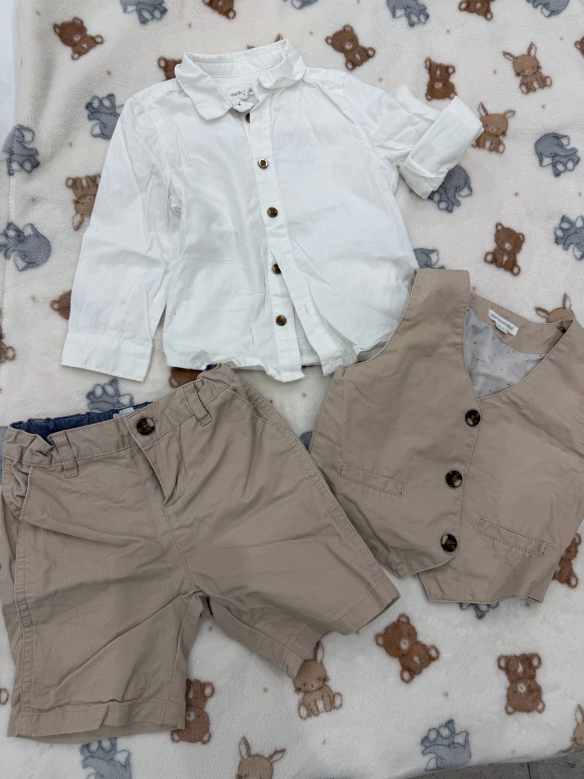 Ensemble pour garcon 18/2ans 