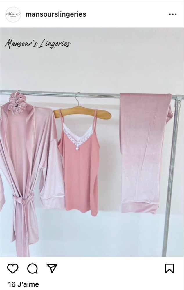Pyjama velour en rose poudré de chez mansours lingeries