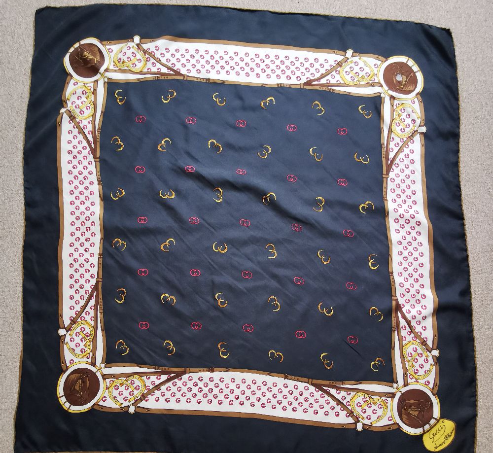 Foulard Gucci en soie 