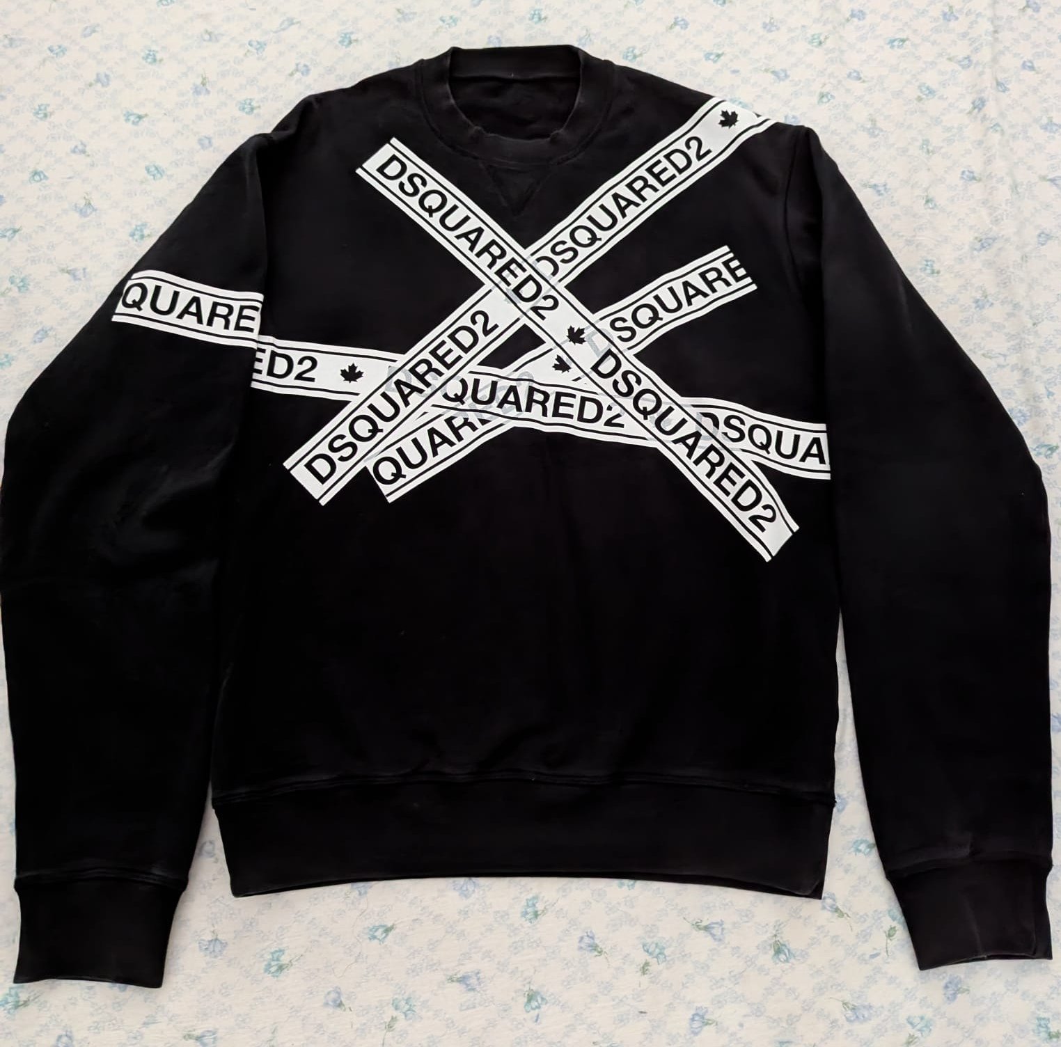 Sweatshirt Dsquared2 taille. L