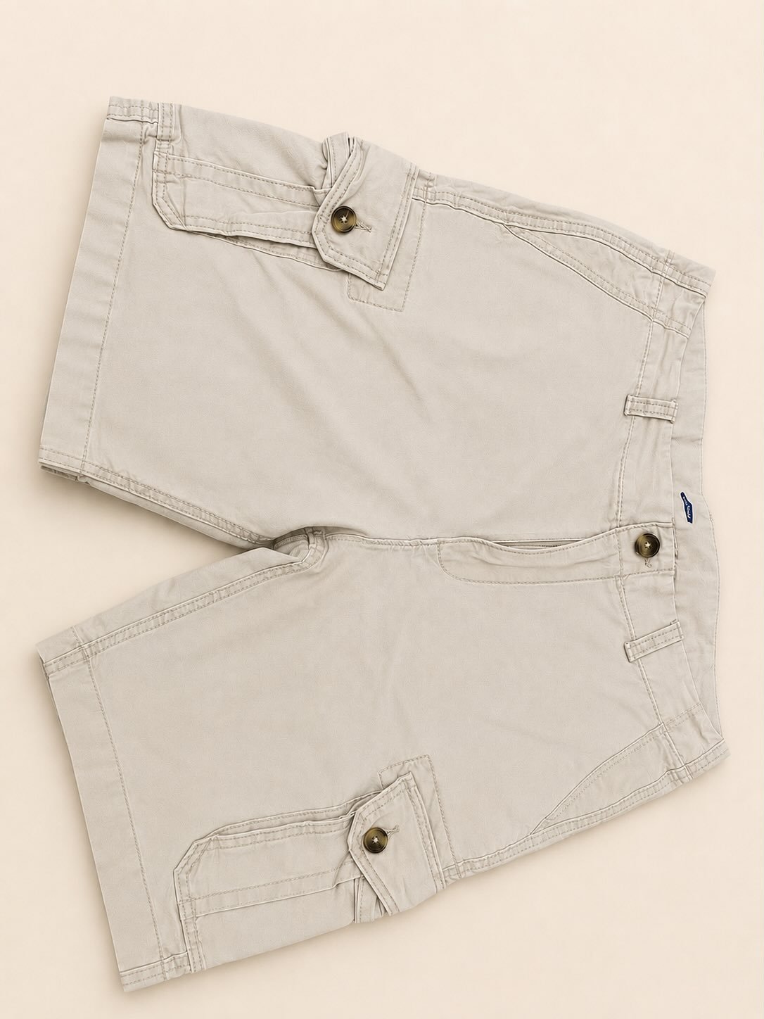 Short cargo
