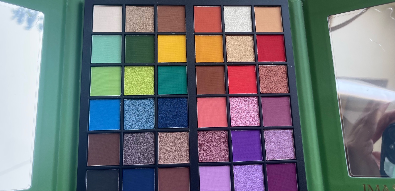 Mekeup palette 