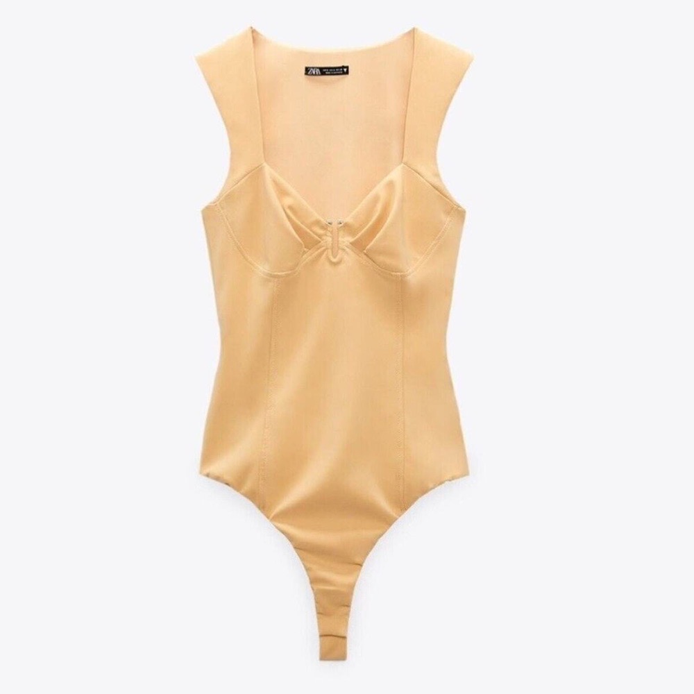 Body zara 
