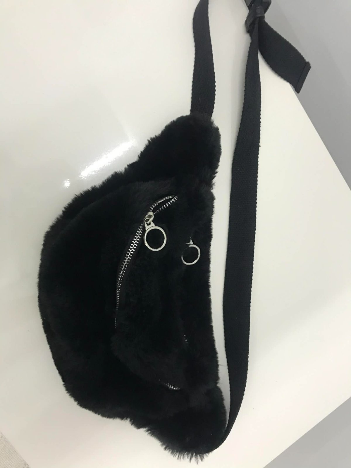Sac banane femme en fourrure 