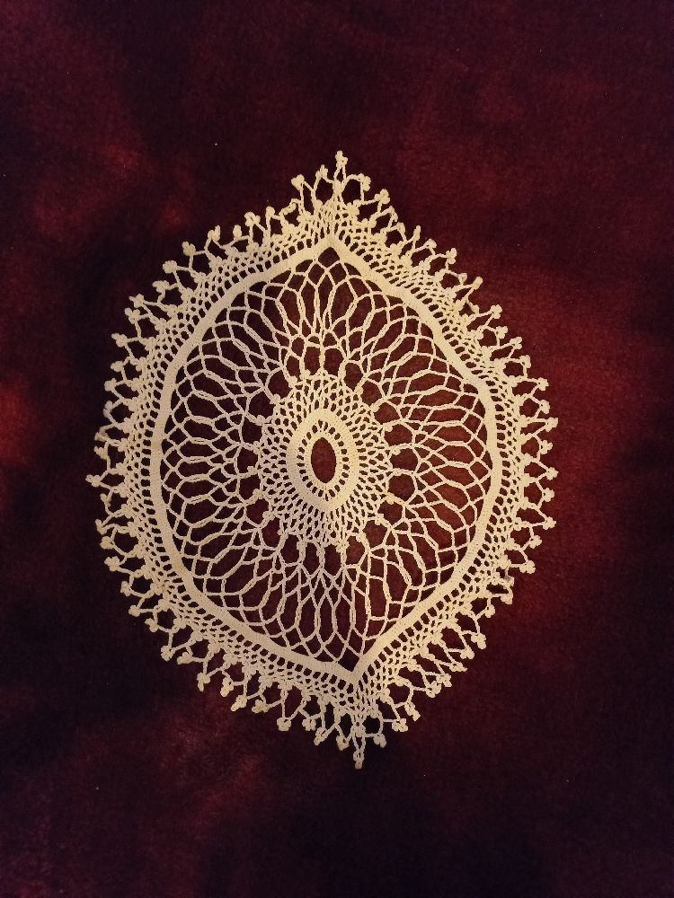 Napperon crocheté à la main
