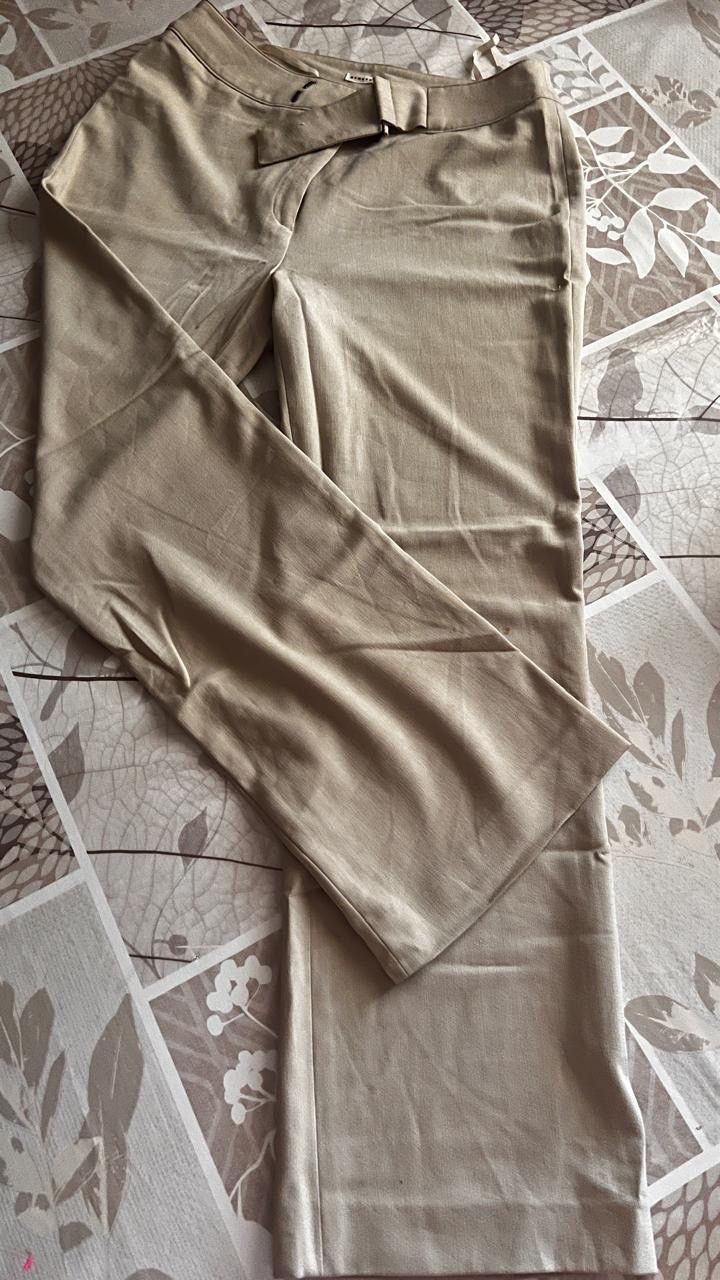 Pantalon en lin beige 