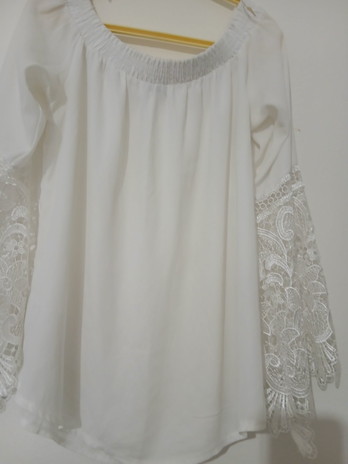 Liquette blanche taille 42.44 