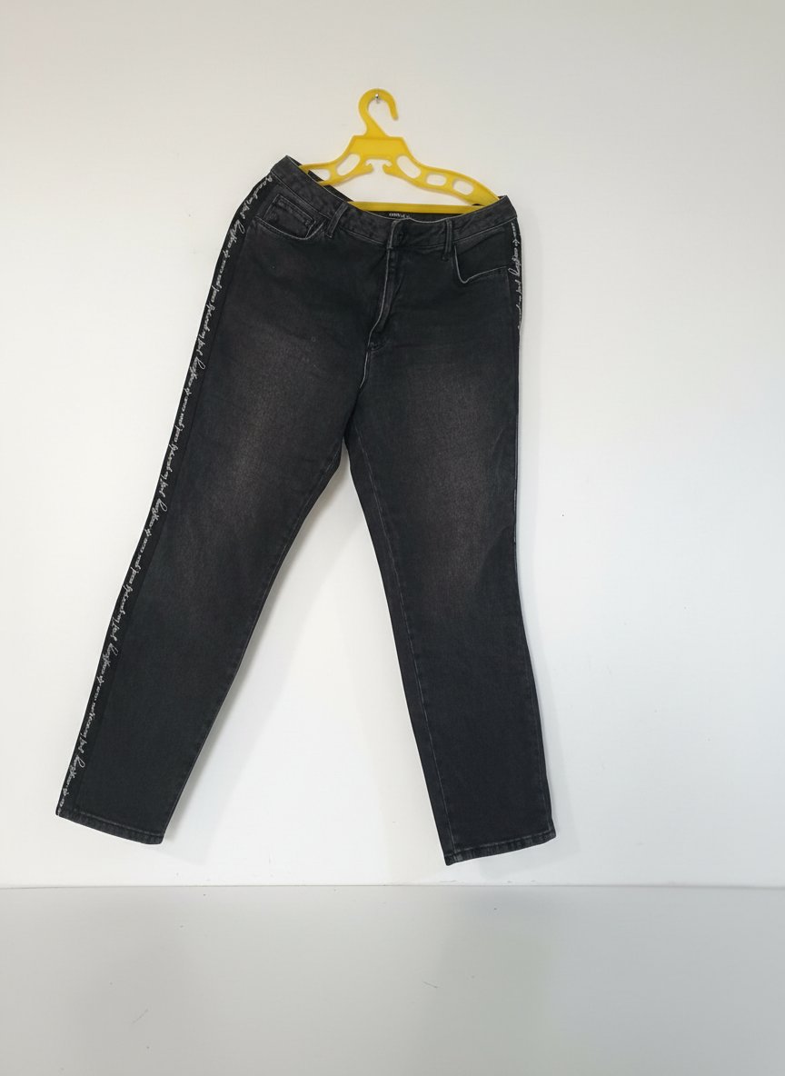 Pantalon noir tailleb42