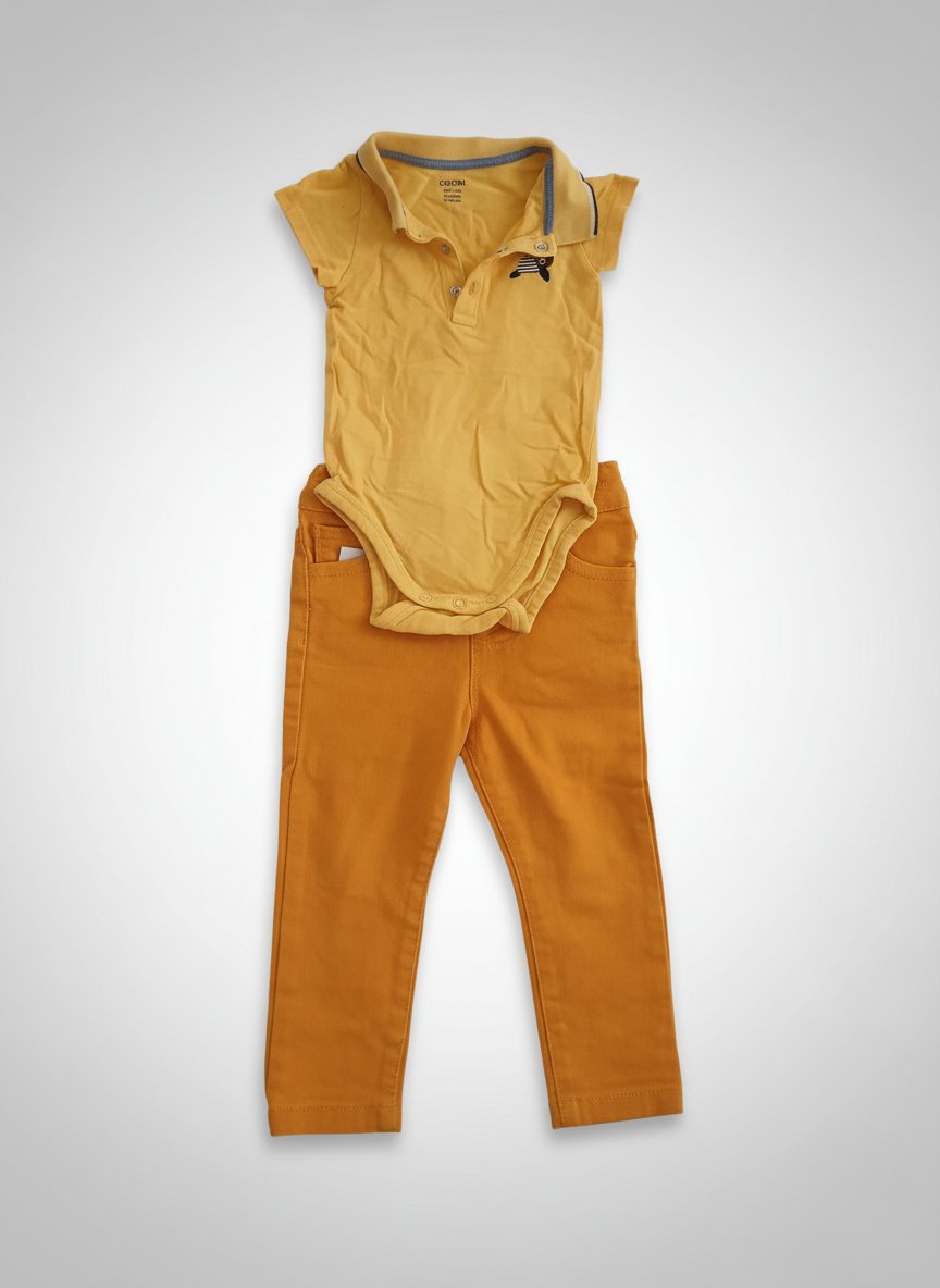 2 pièces bébé 9 mois 