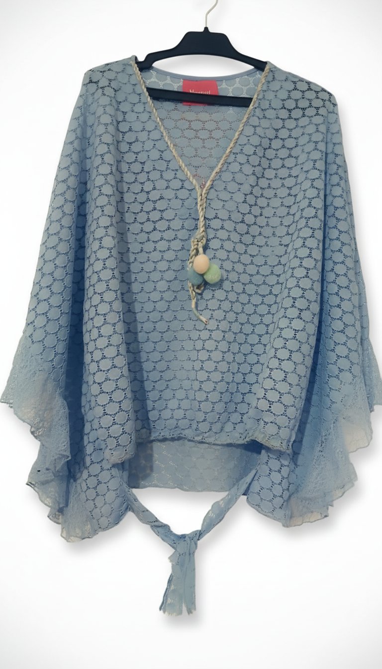 Liquette bleu ciel taille 42.44 