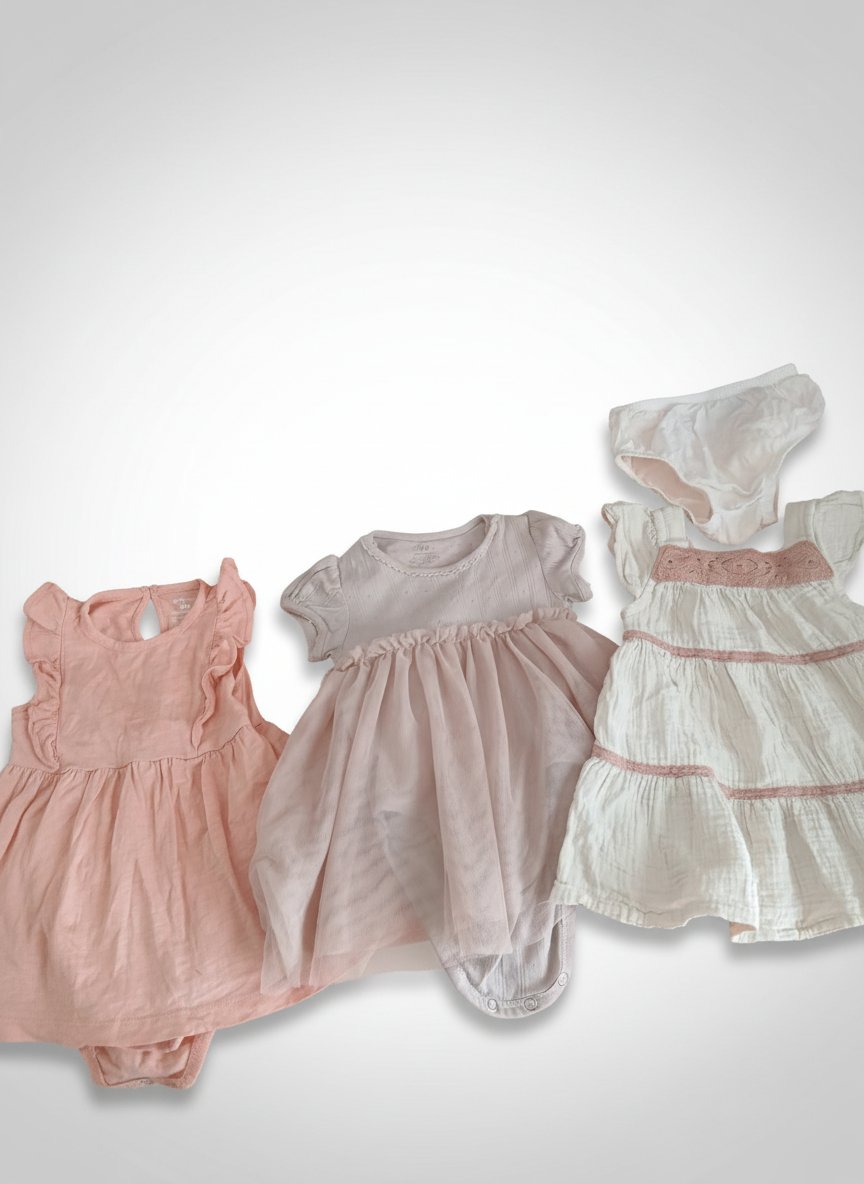 Lot 3 robes 9 mois