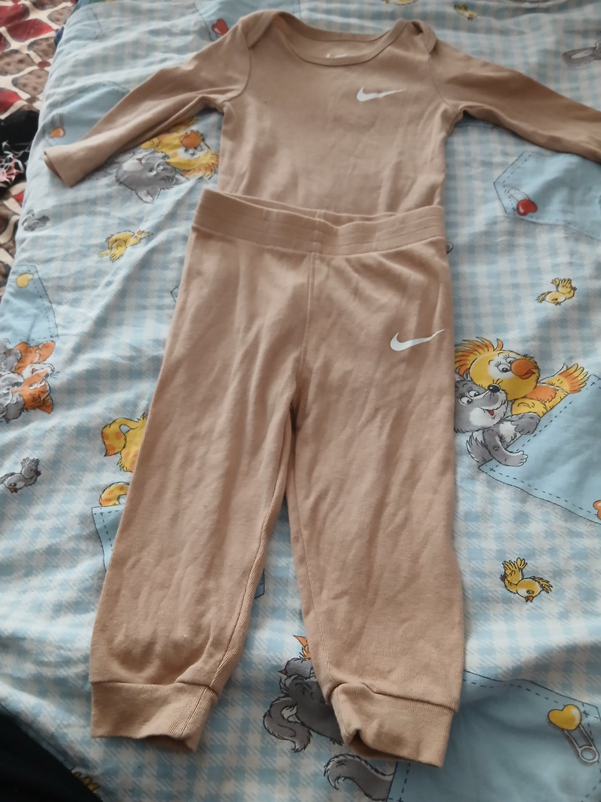 Ensemble nike 9 mois