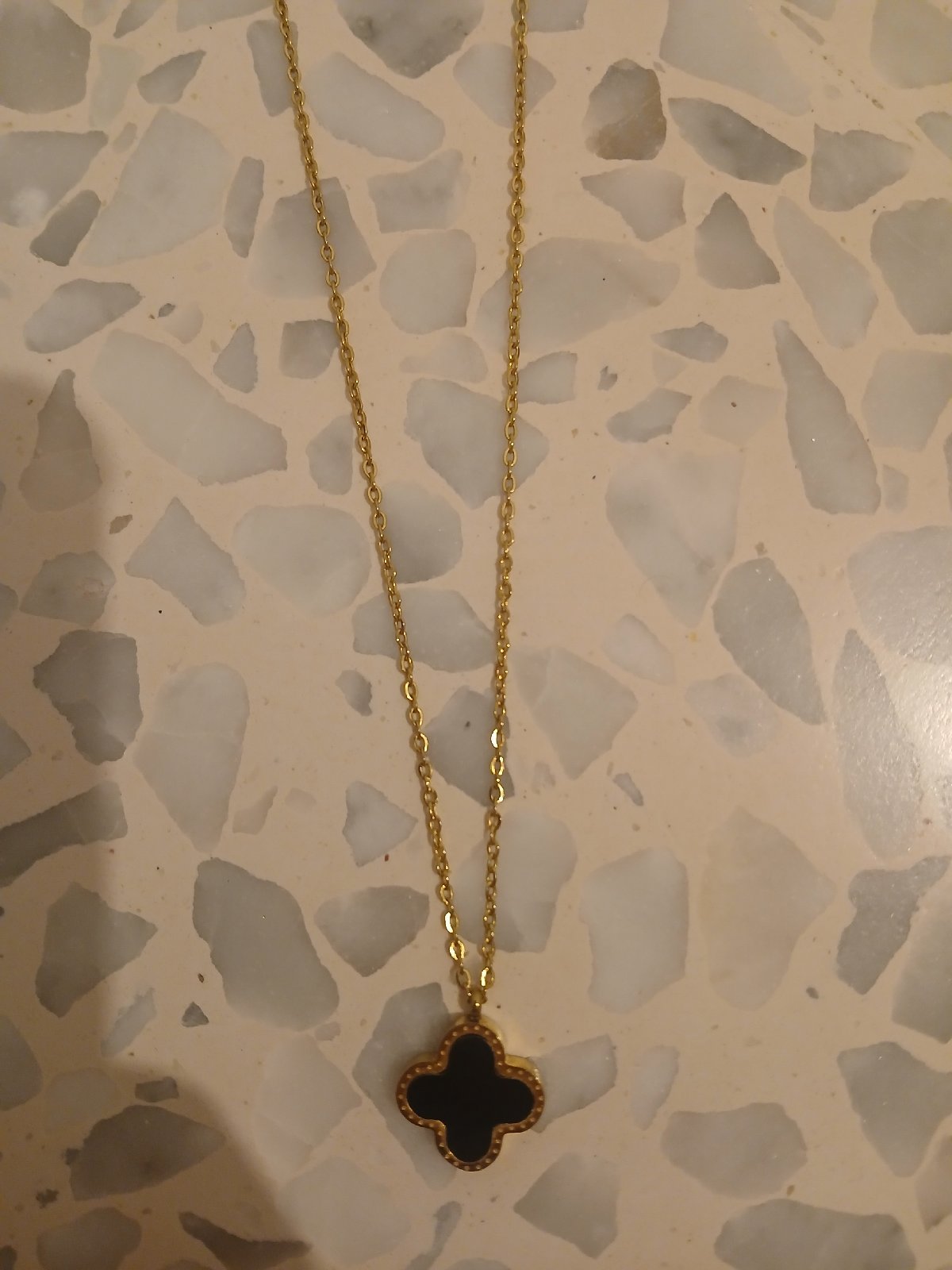 Collier en acier inoxydable van cleef