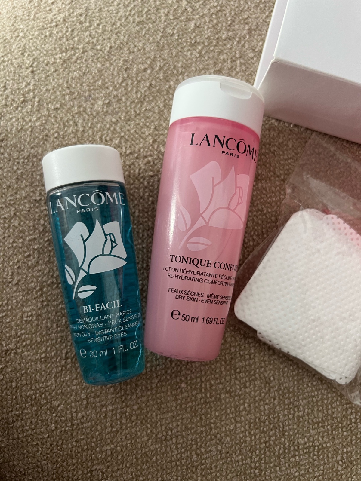 Lotion hydrantente avec demaquillant