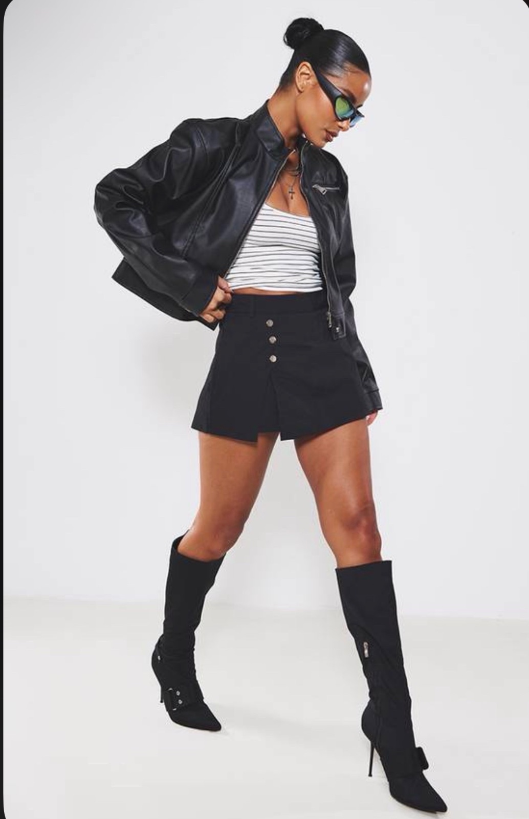 Mini jupe short noir