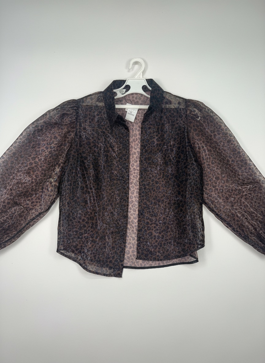 Blouse léopard avec ettiquette
