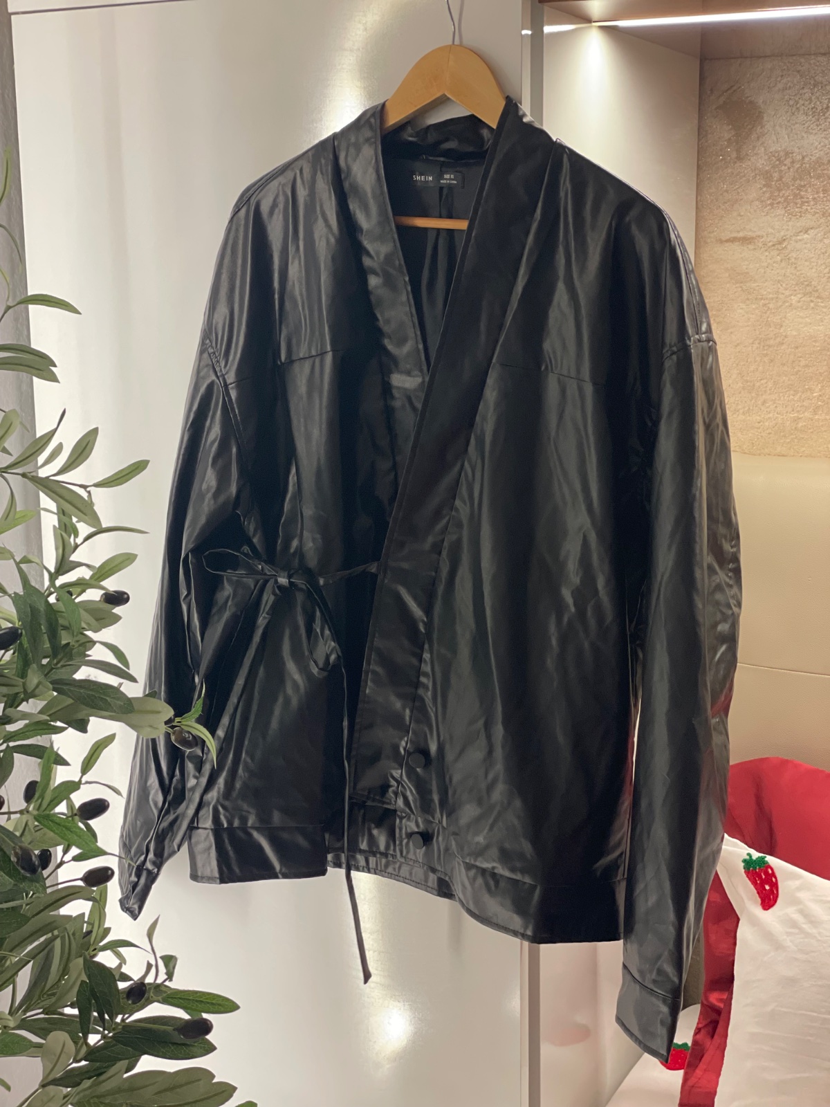 Veste Femme SHEIN Semi-Cuir – Taille XL 🖤