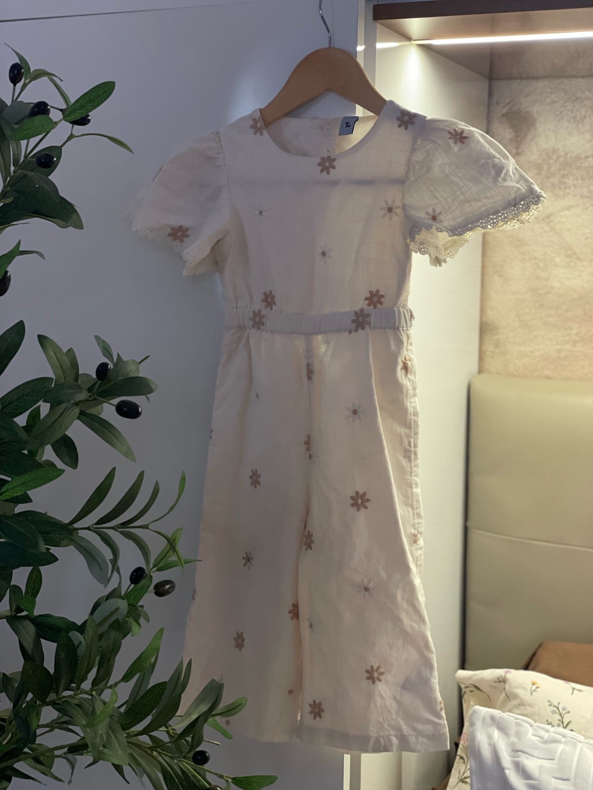Combinaison Fille TU – Taille 6 ans – Très jolie ✨