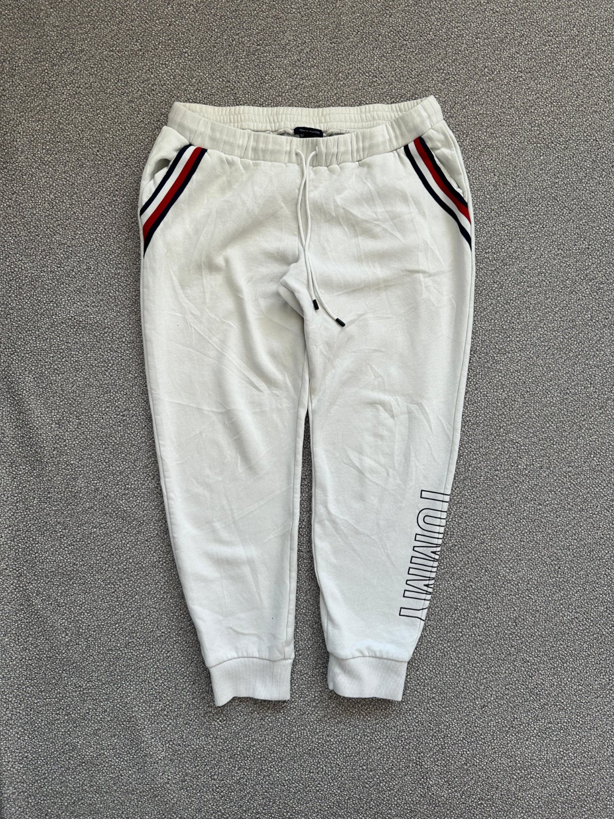Jogger 🔴⚪
