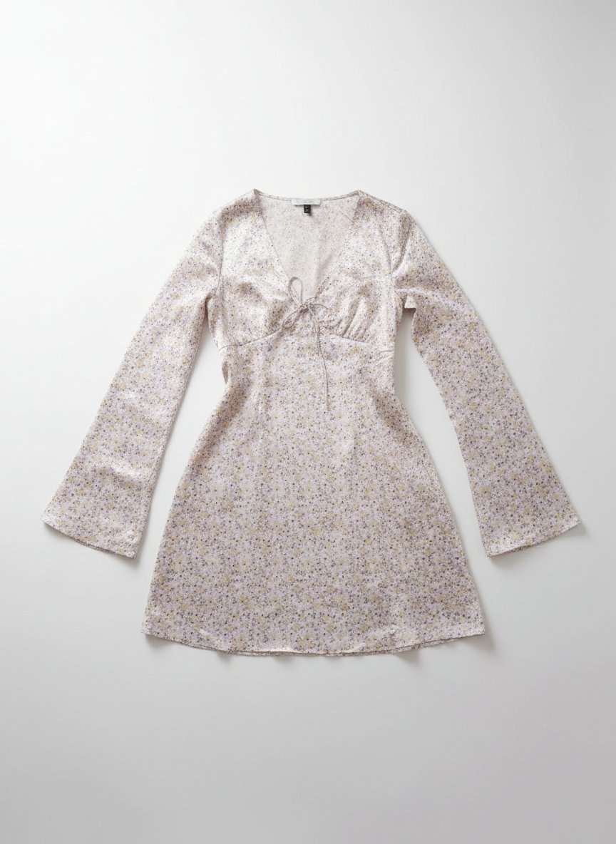Robe satin 