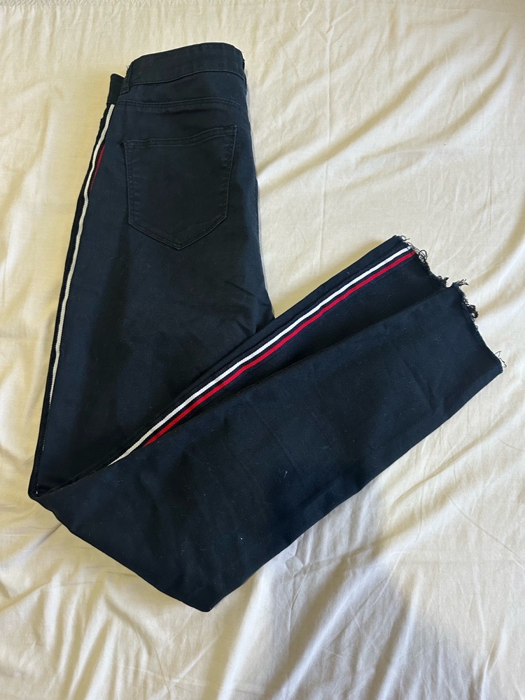 Pantalon de la marque terranova 🤍