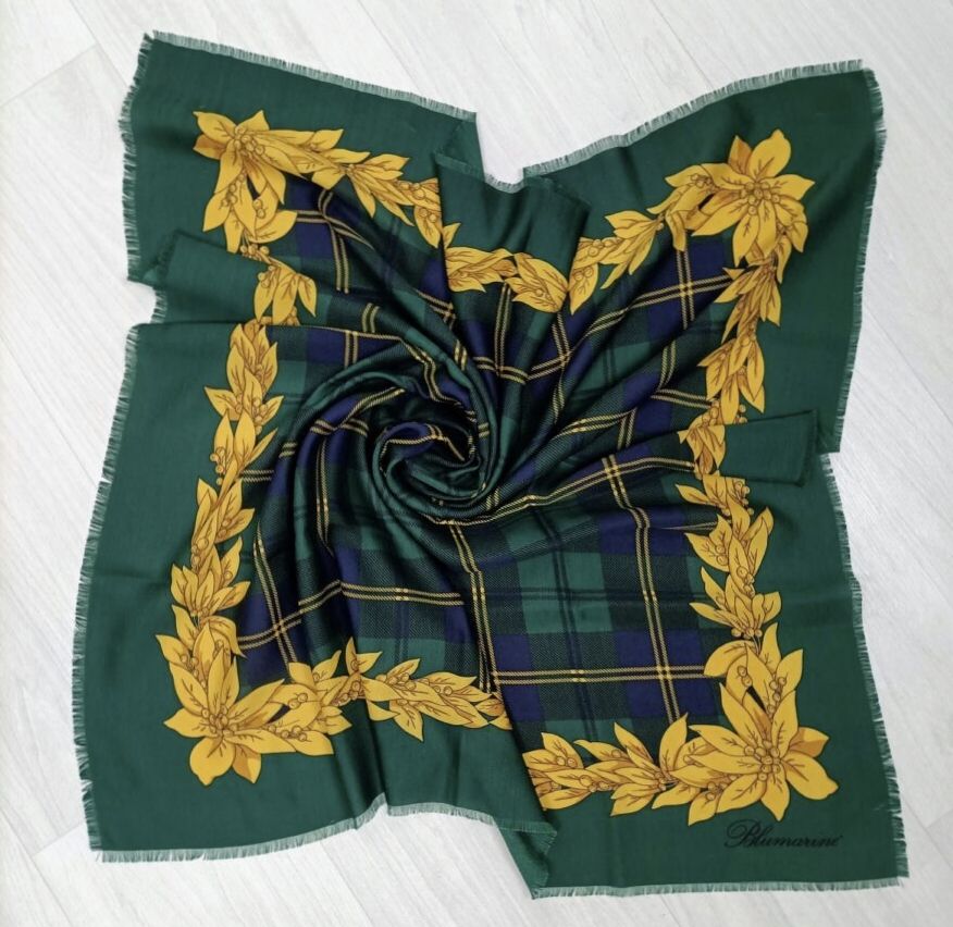 Foulard de la marque Blumarine authentique ✅