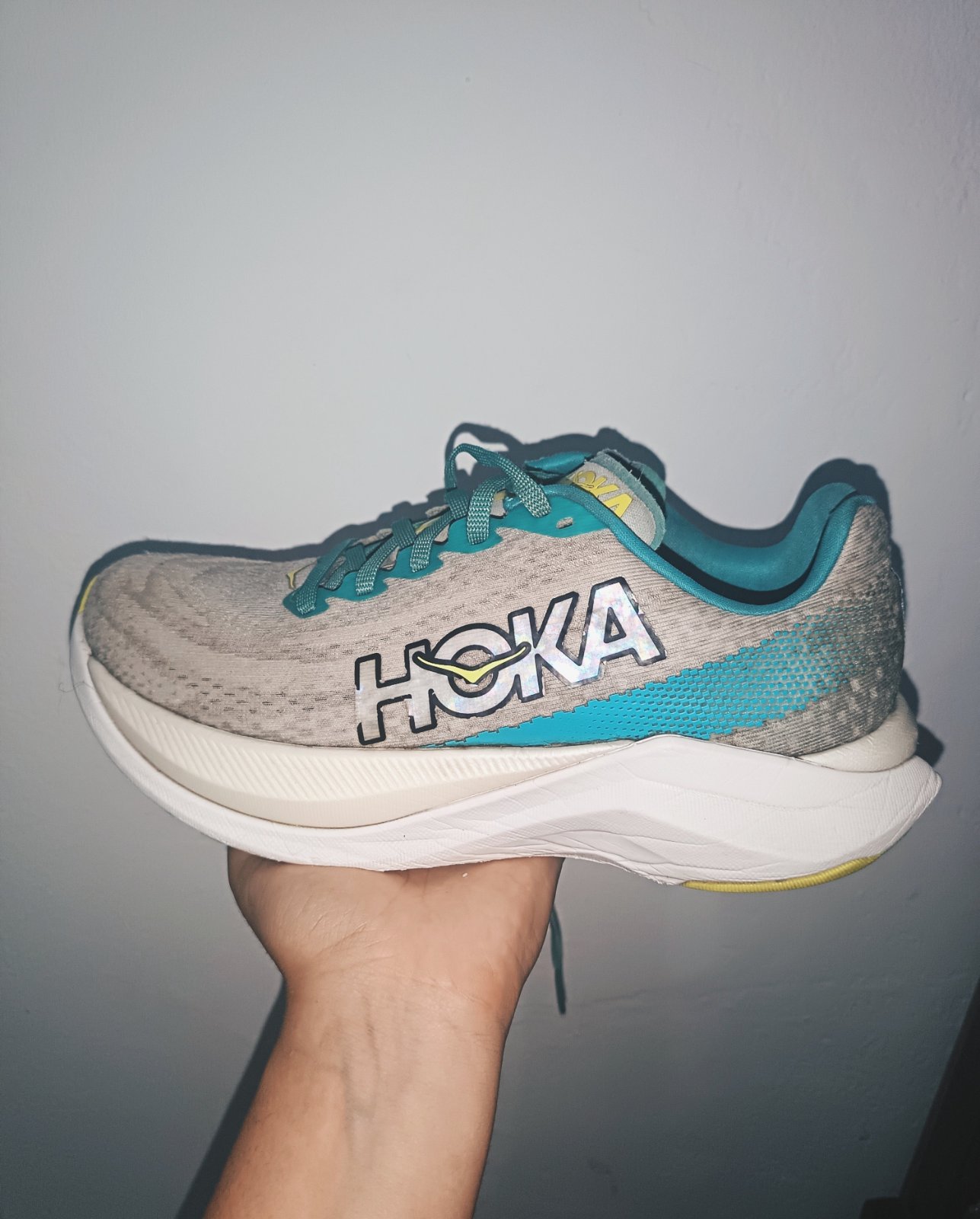 Hoka Mach X