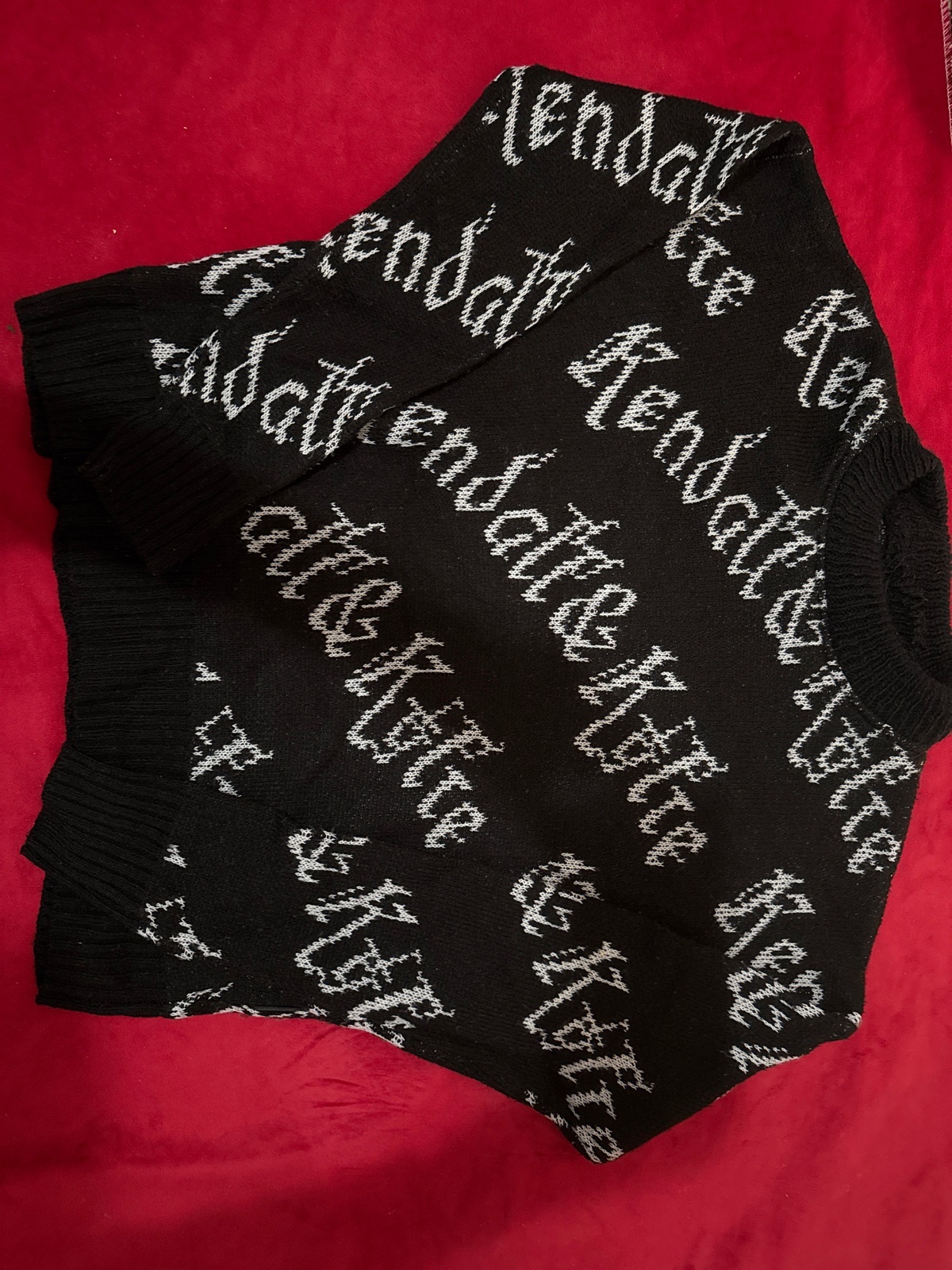 🖤🖤🖤🖤