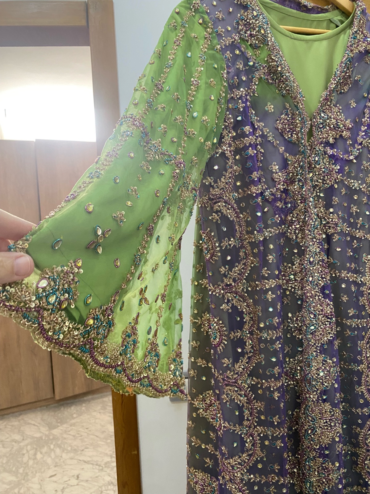 Caftan sari