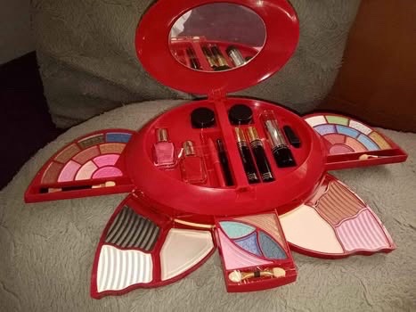 Makeup kit