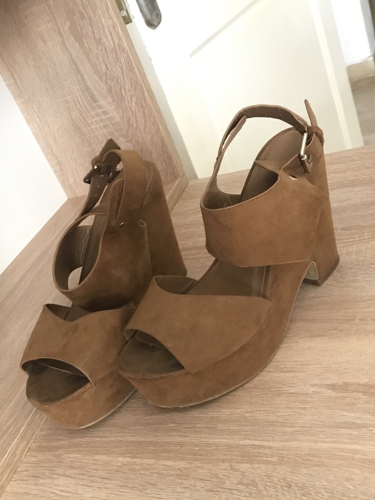 Chaussure camel