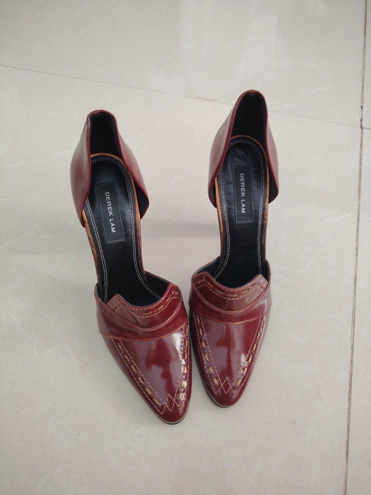Derek lam escarpins burgandy pointure 37