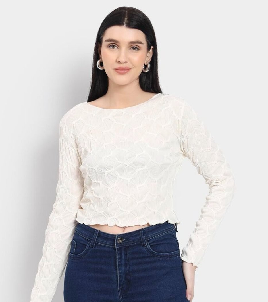 Un tres beau body bershka ajusté et court, manche longue