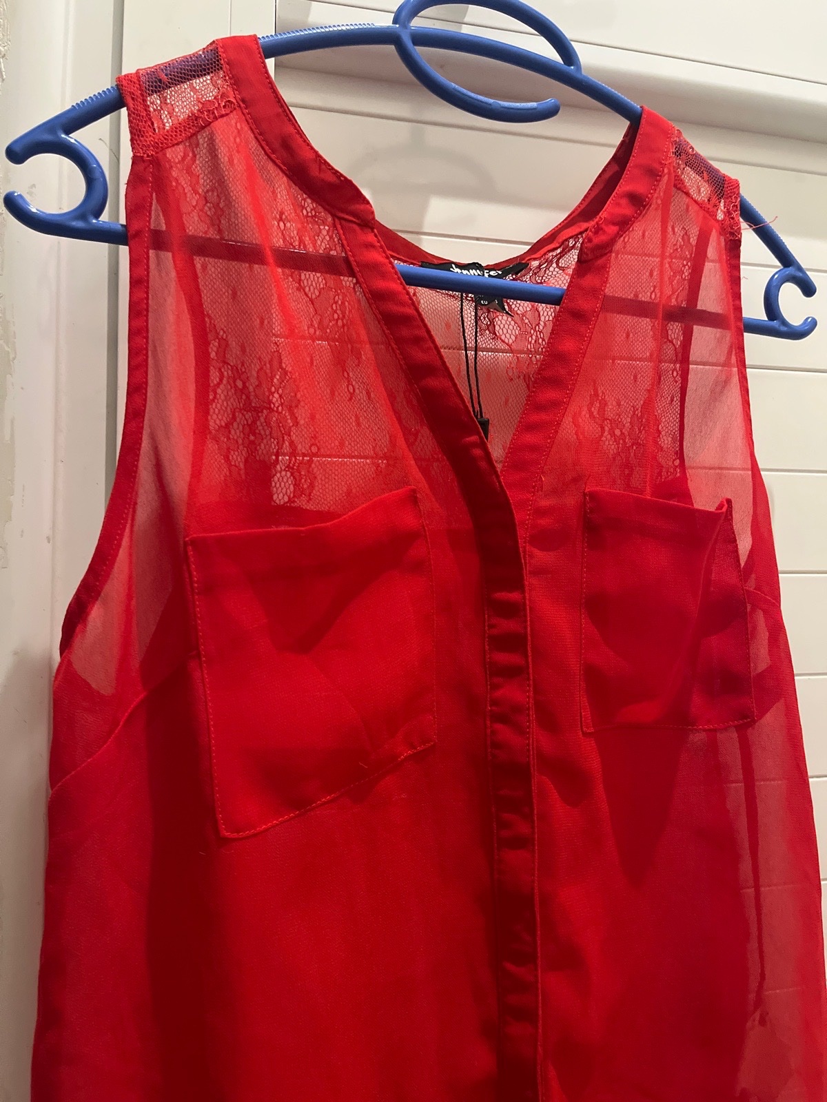 Chemise rouge