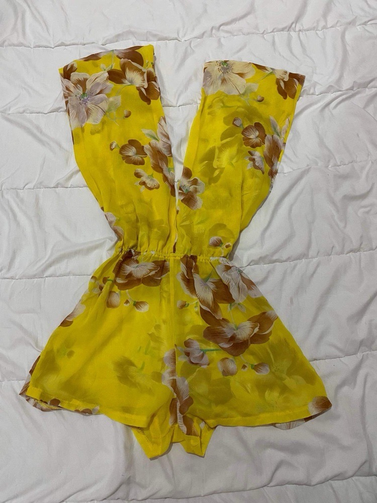 cache maillot