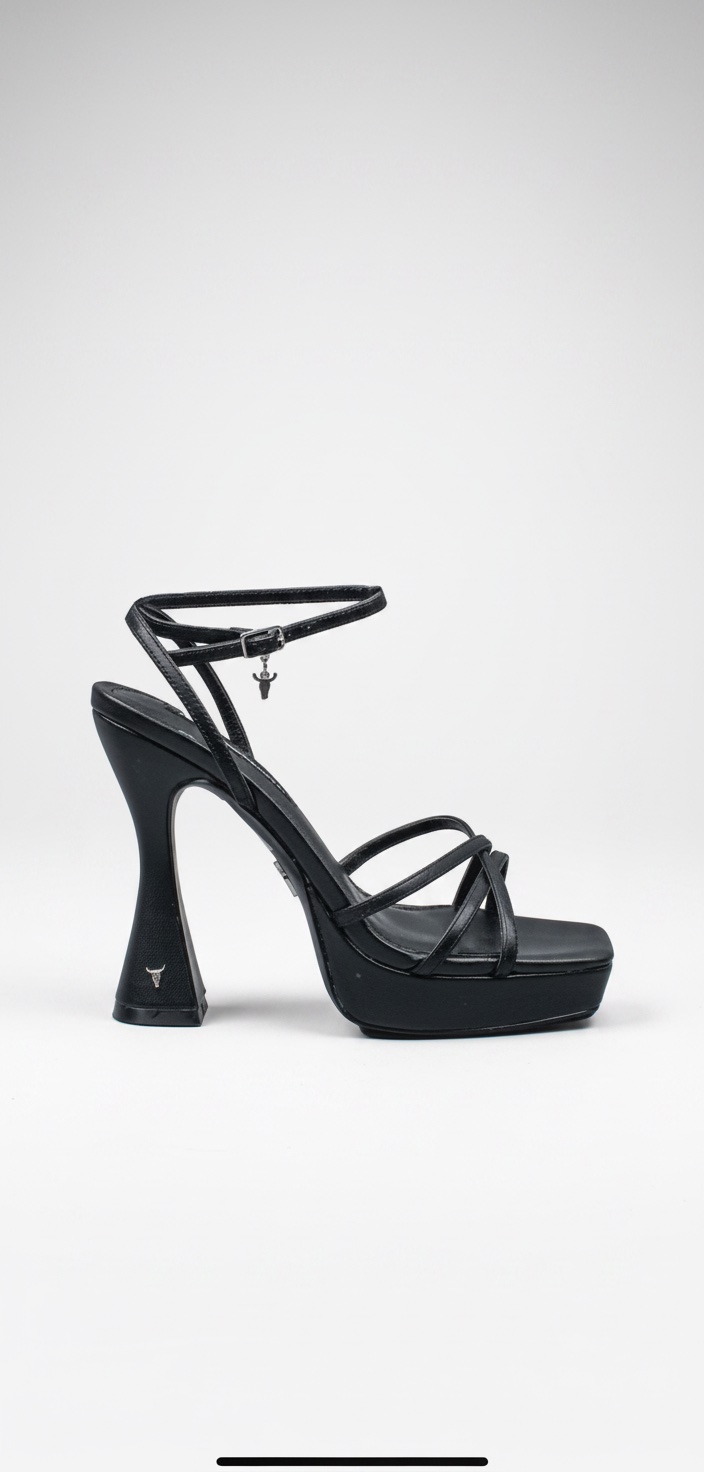 Talons Windsor Smith pointure 37 