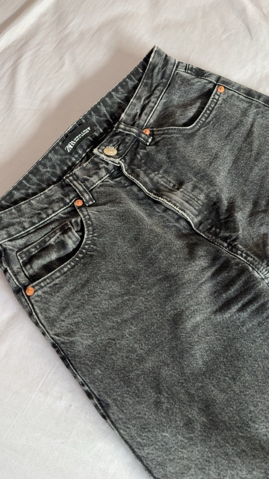 Jean gris foncé délavé Zara 🖤