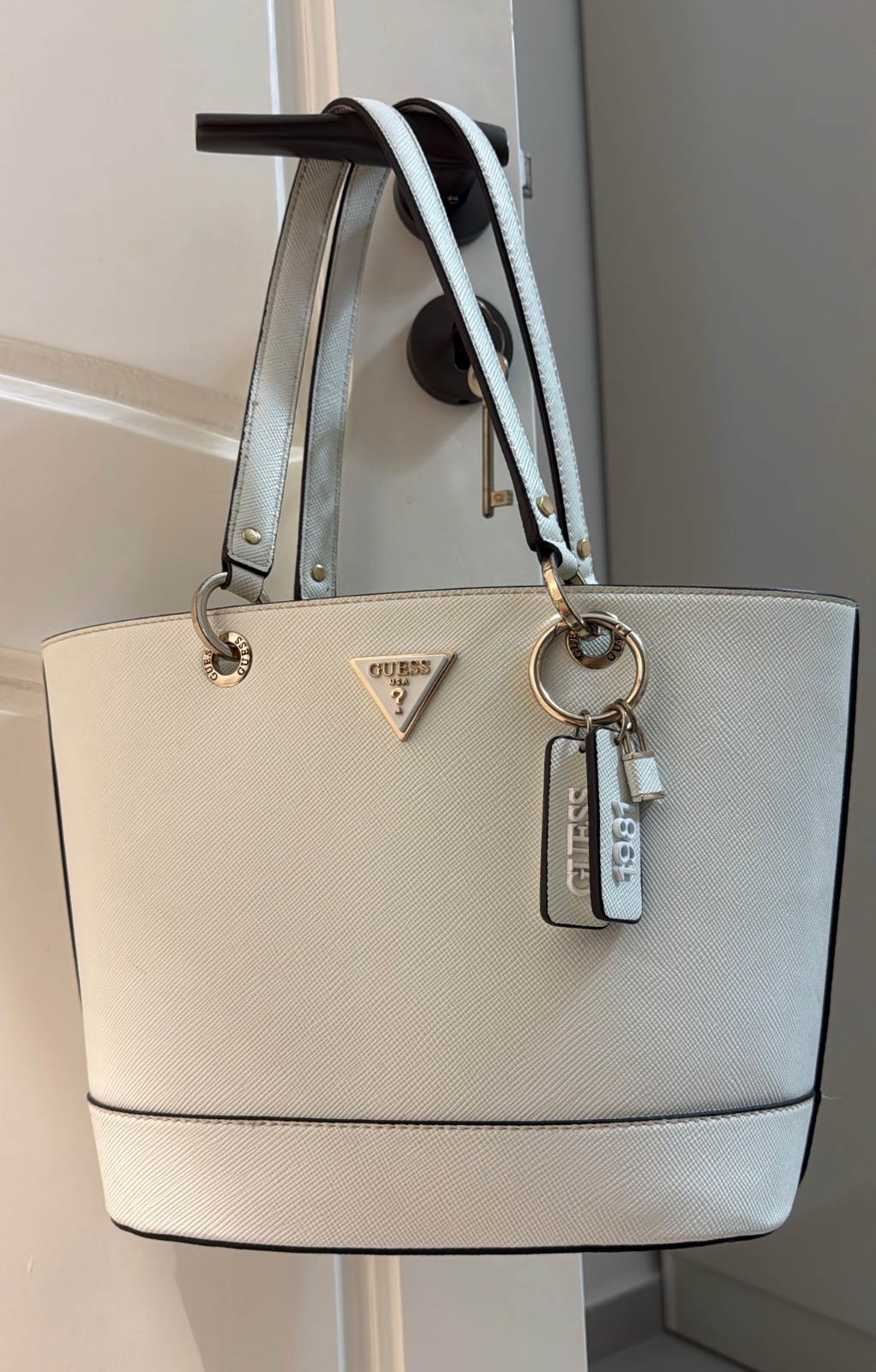 Sac Guess Saffiano Blanche original
