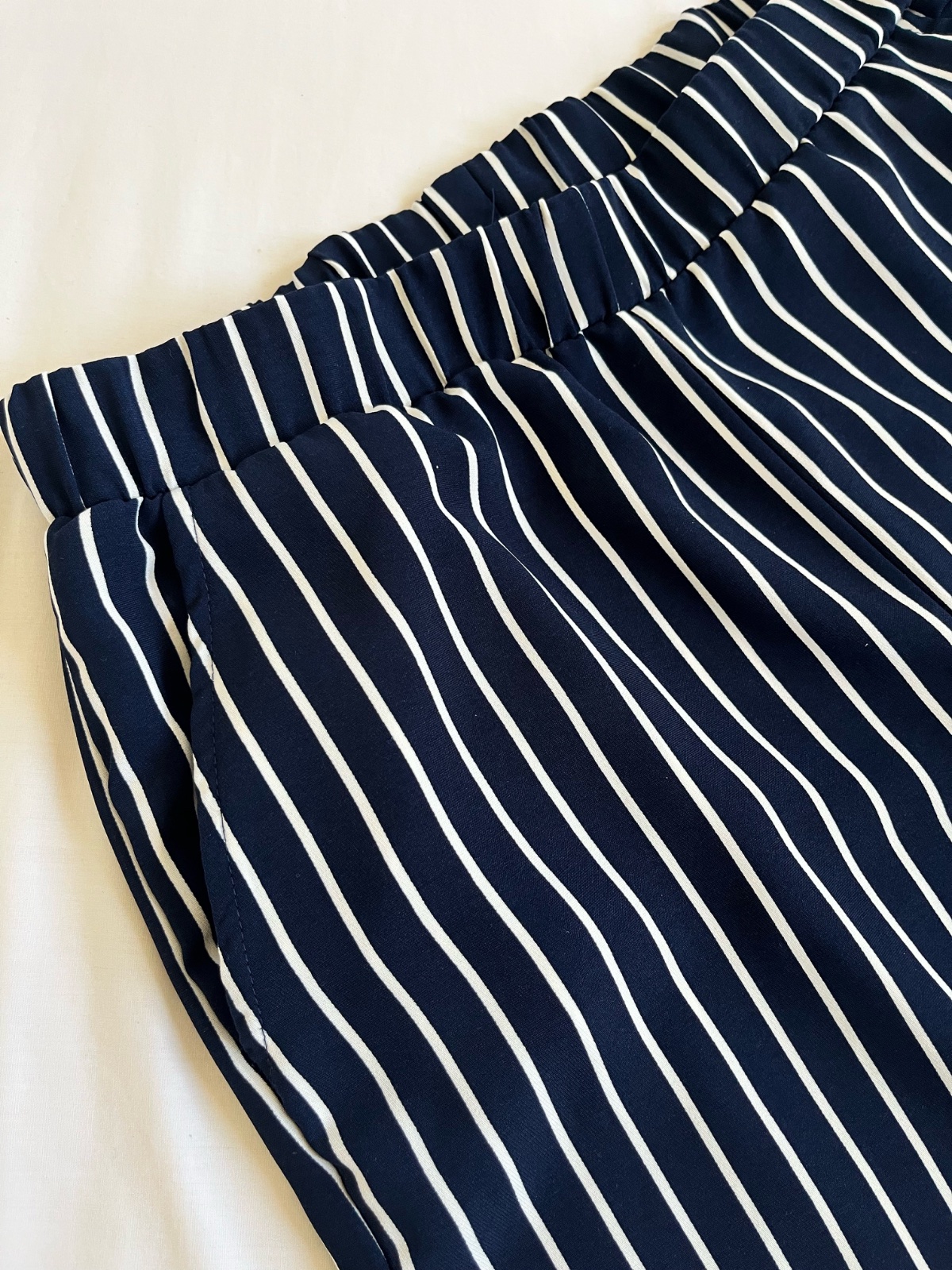 Pantalon large court