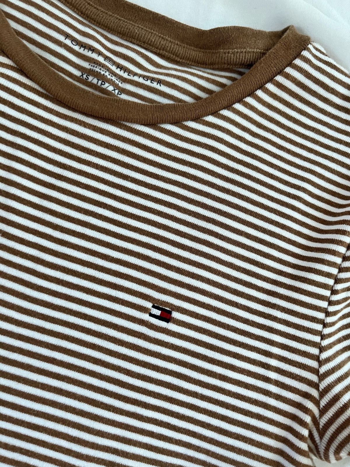 Pull Tommy hilfiger neuf 