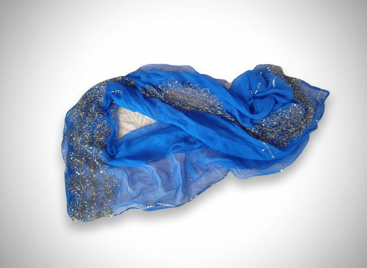 Foulard en soie fine bleu 