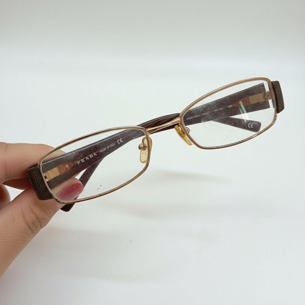 Cadre lunettes de vue Prada 