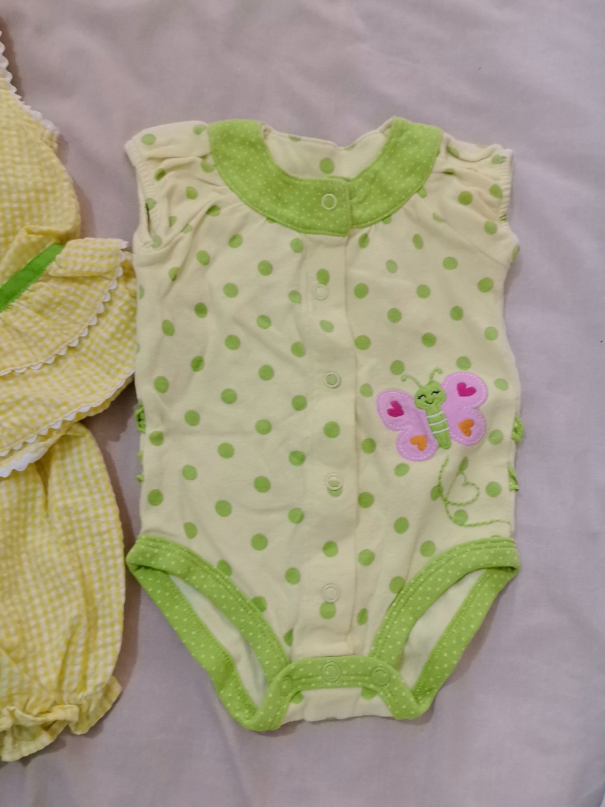 Body bébé fille taille 3 mois carters 